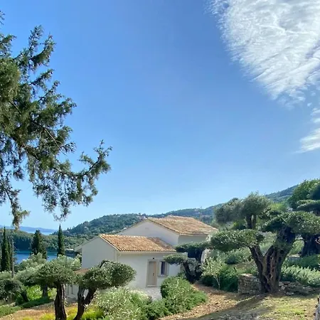 Paleopetres K-four - Double - - Tatil Evi